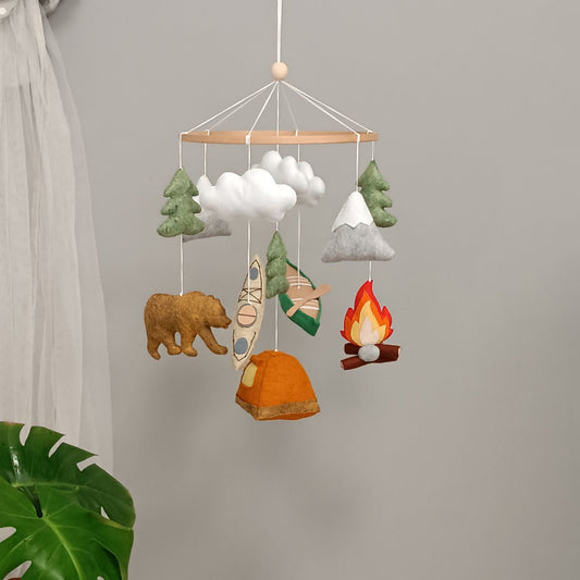 National park baby mobile can be a great addition to your camping nursery decor. Baby mobile for crib with canoe, kayak, bear, tent and fire will be a great addition to your advantage/campfire theme nursery.