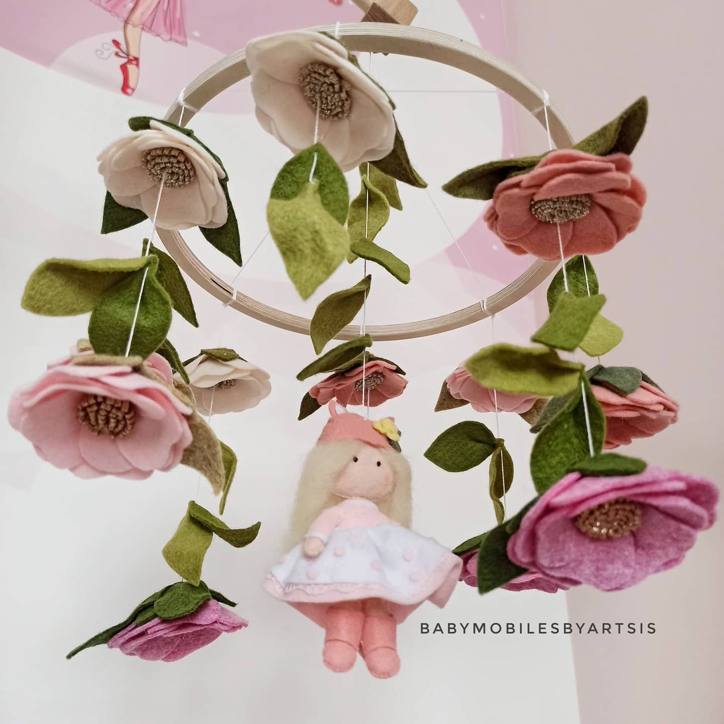 Floral baby girl mobile with camellia and doll flowers for crib will be a perfect baby nursery decor, baby shower gift, new baby gift, pregnancy gift, summer/spring theme mobile.