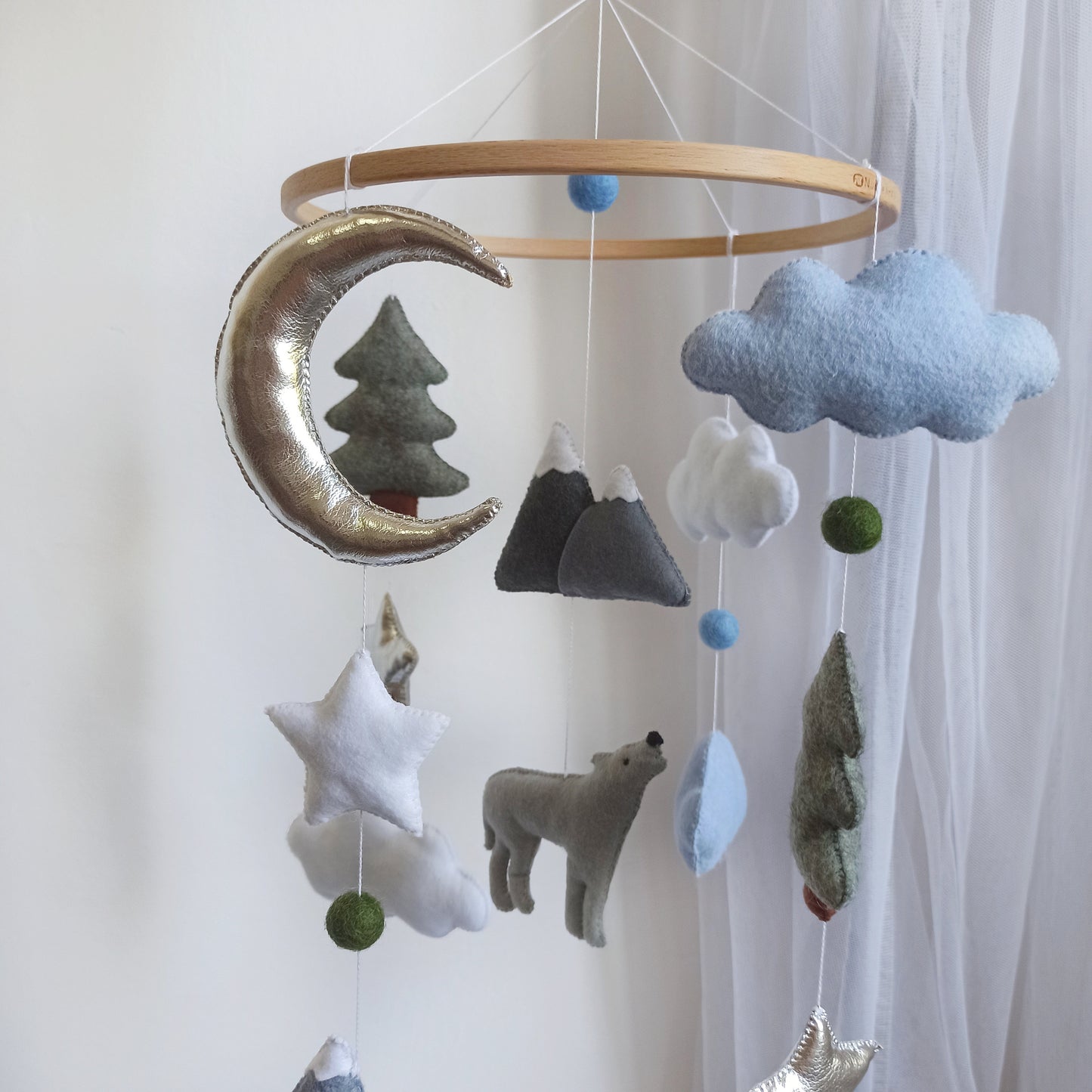 Wolf baby mobile, Wolf nursery mobile, Forest animals mobile,  Woodland mobile crib, Mountain wolf mobile