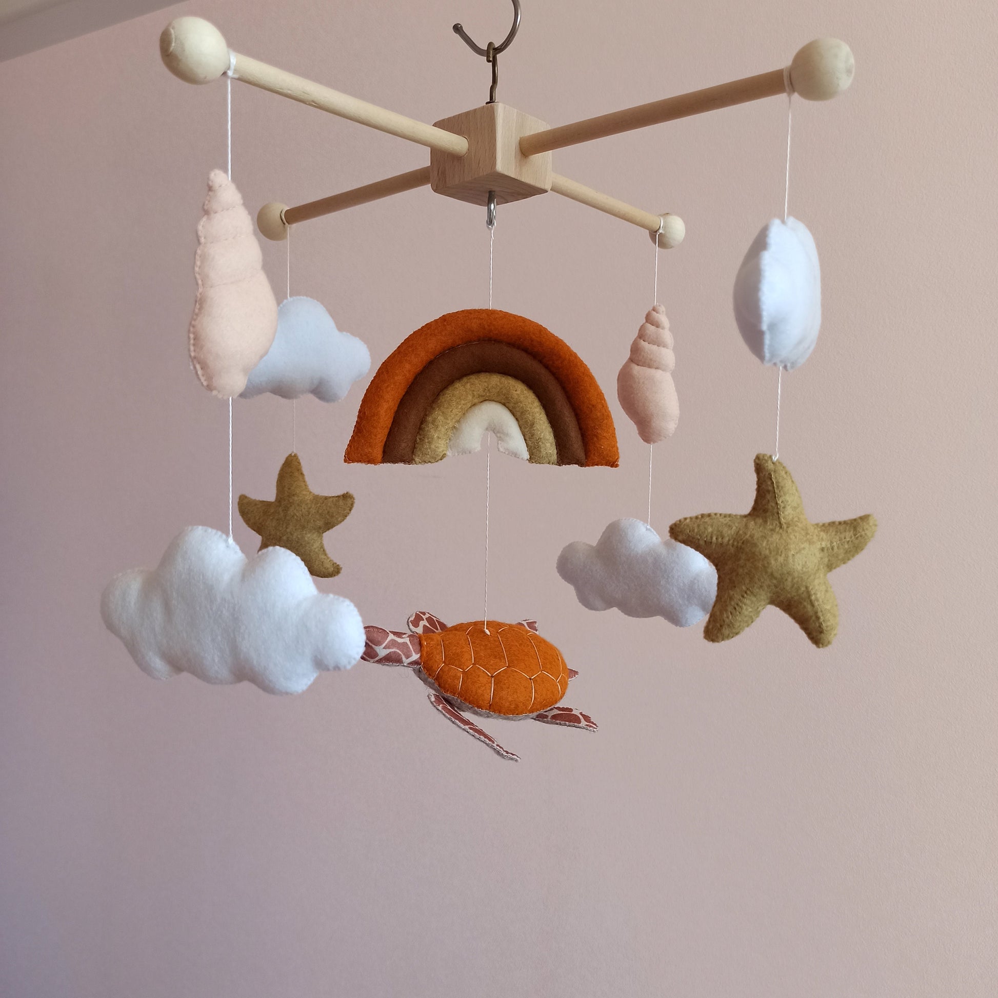 Baby mobile ocean with sea turtle for your under the sea theme nursery.