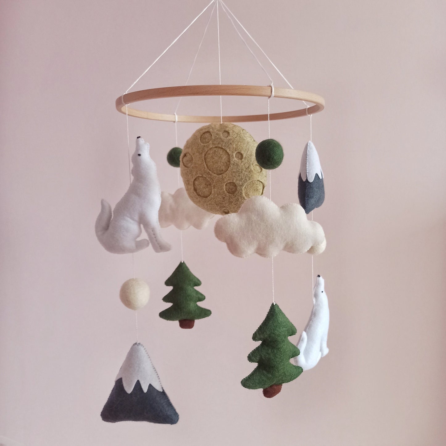 Wolf nursery mobile, Woodland mobile baby, Forest animals mobile, Mountain baby mobile