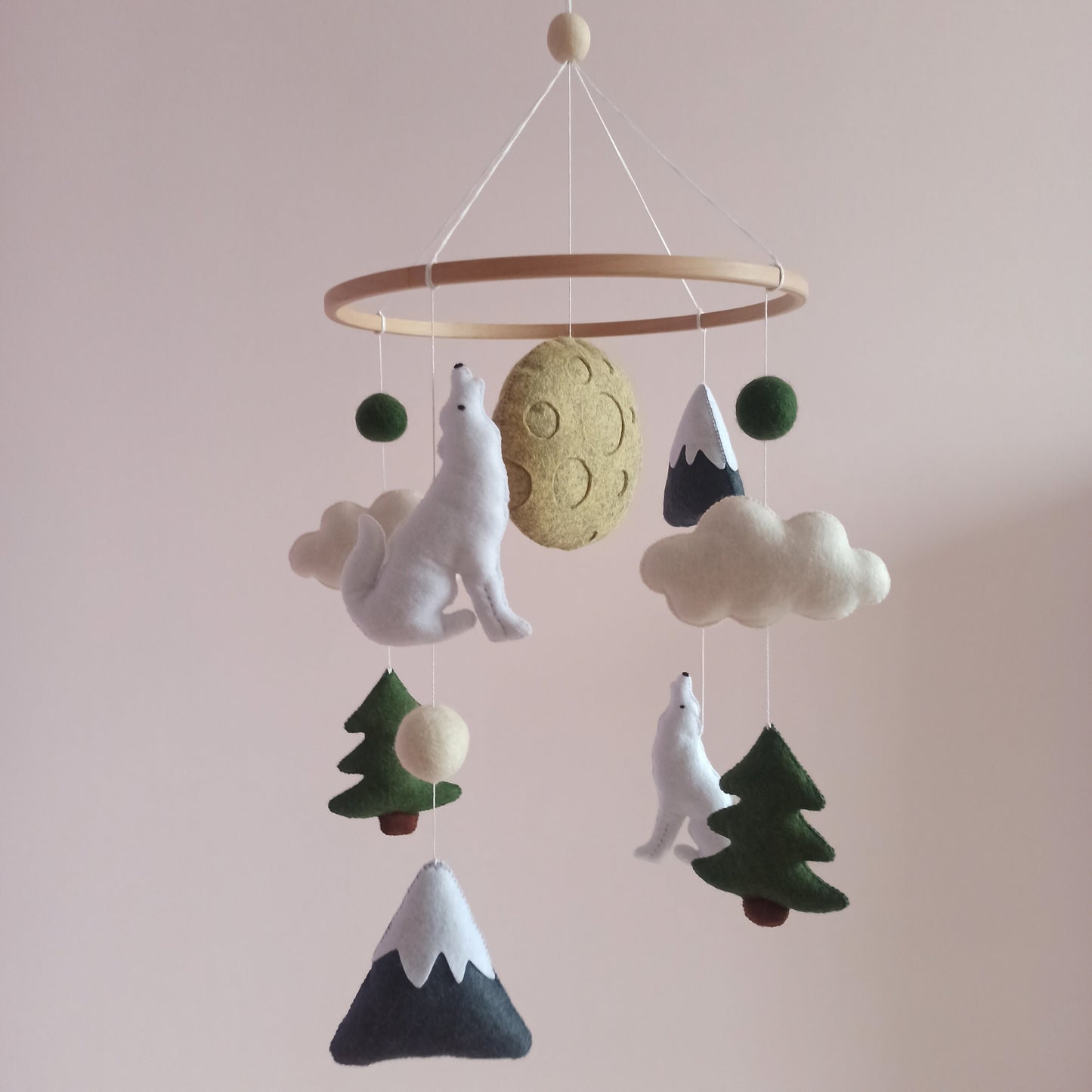 Wolf nursery mobile, Woodland mobile baby, Forest animals mobile, Mountain baby mobile